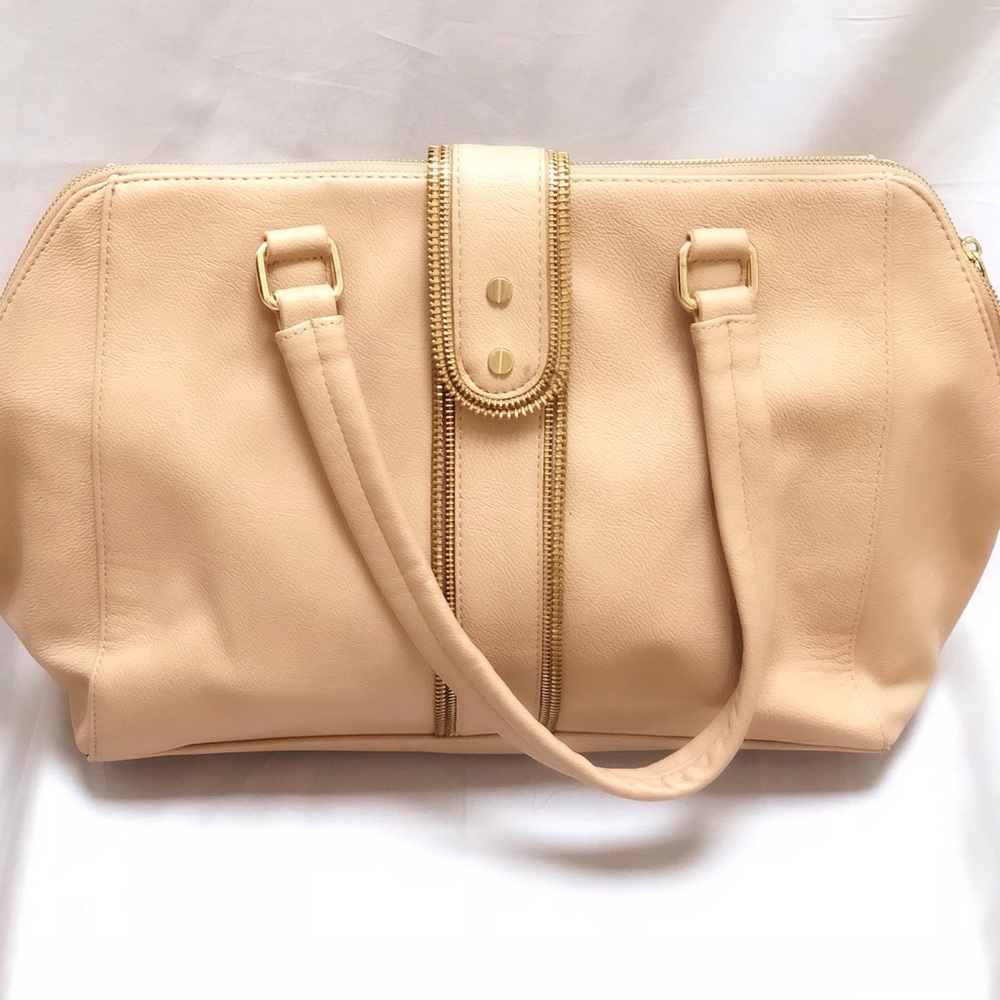 LIKE NEW Olivia + Joy Camel Purse